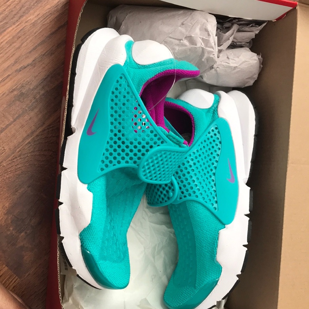 Women’s Nike Presto Sock Dart
